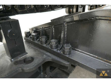 Korečková rýpadla 2015 Caterpillar 352F (31)