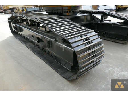 Korečková rýpadla 2015 Caterpillar 352F (34)