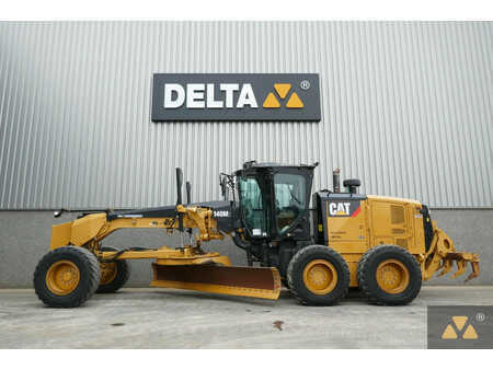 Gradere 2015 Caterpillar 140M2 (1)