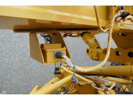 Grader 2015 Caterpillar 140M2 (20)