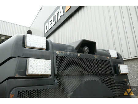 Grader 2015 Caterpillar 140M2 (40)