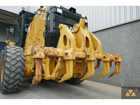Gradere 2015 Caterpillar 140M2 (6)