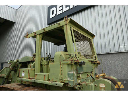 Buldożery 1996 Caterpillar D7F Ex-army (19)
