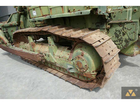 Buldożery 1996 Caterpillar D7F Ex-army (23)