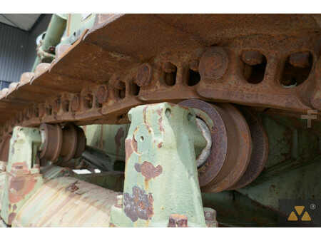 Buldożery 1996 Caterpillar D7F Ex-army (29)