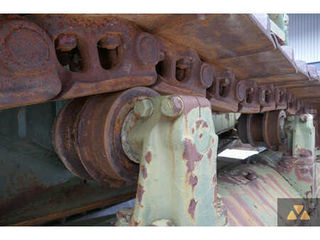 Buldożery 1996 Caterpillar D7F Ex-army (30)