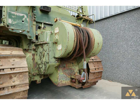 Buldożery 1996 Caterpillar D7F Ex-army (6)