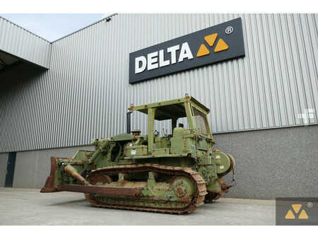 Buldożery 1996 Caterpillar D7F Ex-army (8)