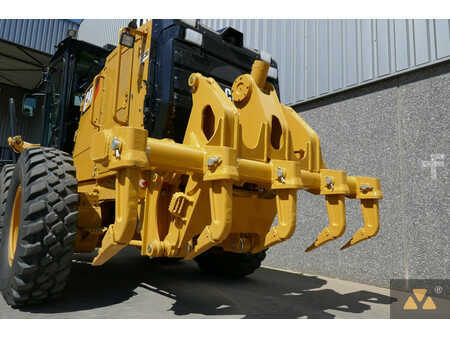 Grader 2019 Caterpillar 140M3 (6)
