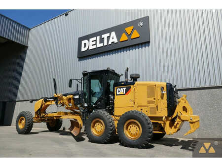 Grader 2019 Caterpillar 140M3 (8)