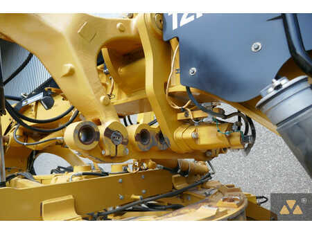 Niveleuse 2018 Caterpillar 12M3 (10)