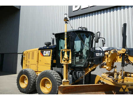 Niveleuse 2018 Caterpillar 12M3 (18)