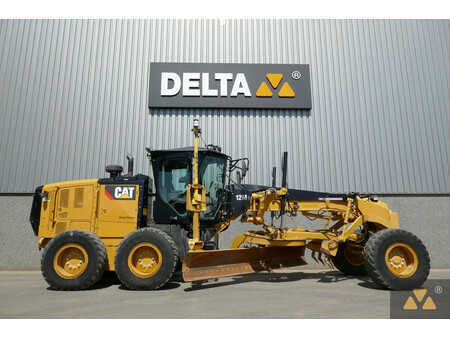 Niveleuse 2018 Caterpillar 12M3 (2)
