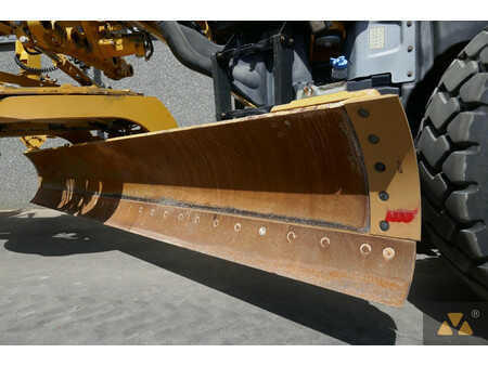 Niveleuse 2018 Caterpillar 12M3 (9)