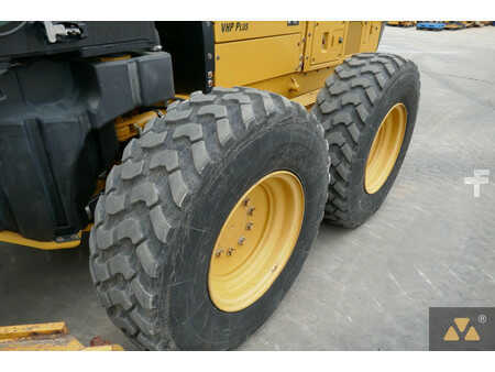 Livellatrici 2017 Caterpillar 120M2 (29)
