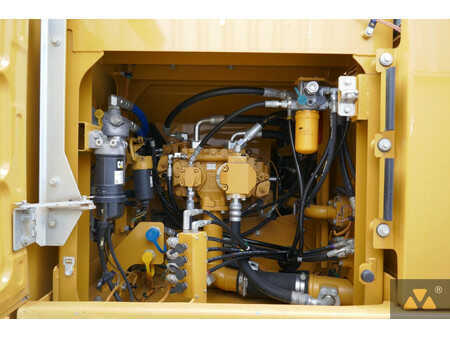 Caterpillar 320FL