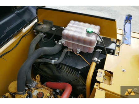 Caterpillar 320FL