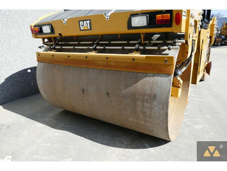 Tandemruller 2021 Caterpillar CB13 (11)