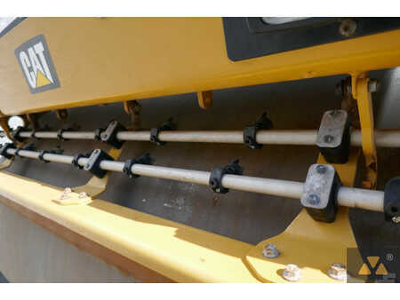 Tandemruller 2021 Caterpillar CB13 (13)