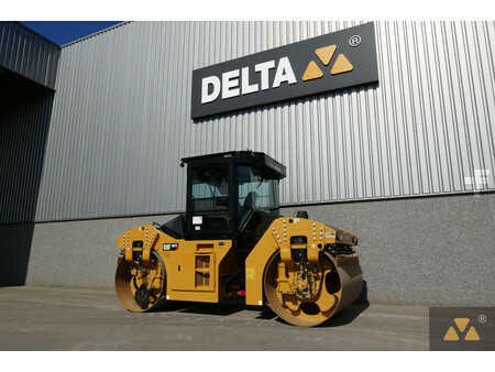 Tandemruller 2021 Caterpillar CB13 (6)