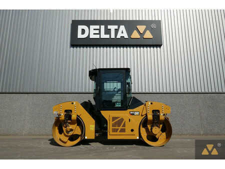 Tandemwalze 2021 Caterpillar CB10 (2)
