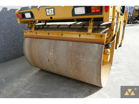 Tandemruller 2021 Caterpillar CB10 (11)