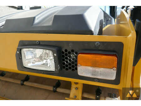 Tandemruller 2021 Caterpillar CB10 (33)