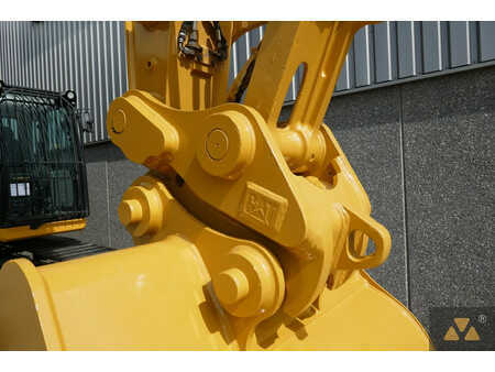Kettenbagger 2020 Caterpillar 320 (11)