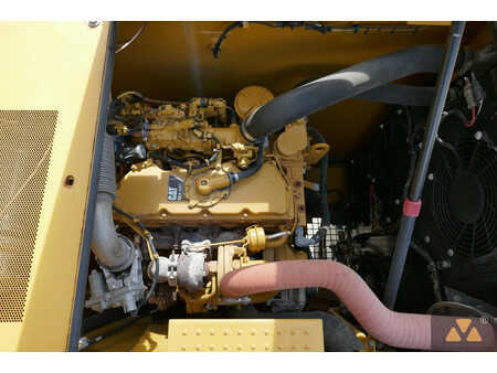 Kettenbagger 2020 Caterpillar 320 (24)