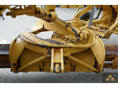 Niveladoras 2002 Caterpillar 140H (16)