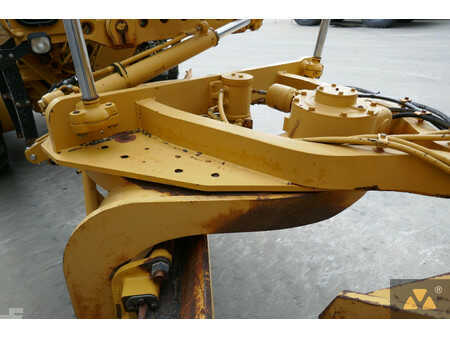 Niveladoras 2002 Caterpillar 140H (17)