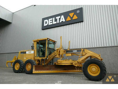 Niveladoras 2002 Caterpillar 140H (3)