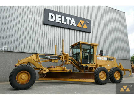 Niveladoras 2002 Caterpillar 140H (4)