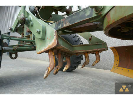 Livellatrici 2008 Caterpillar 130G Ex-army (11)