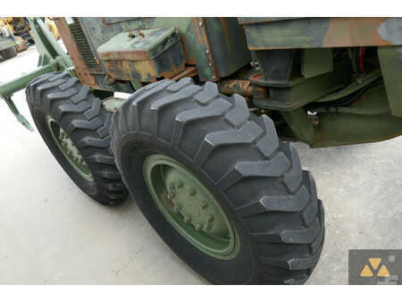 Livellatrici 2008 Caterpillar 130G Ex-army (26)