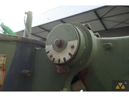 Livellatrici 2008 Caterpillar 130G Ex-army (33)