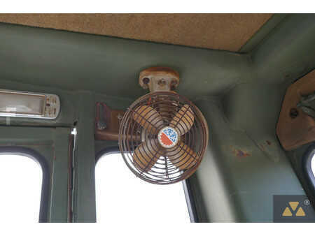 Livellatrici 2008 Caterpillar 130G Ex-army (40)