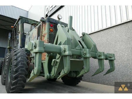 Livellatrici 2008 Caterpillar 130G Ex-army (6)