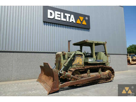 Bulldózerek 1996 Caterpillar D7F Ex-army (4)