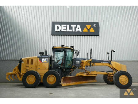 Niveladoras 2013 Caterpillar 12M2 AWD (2)