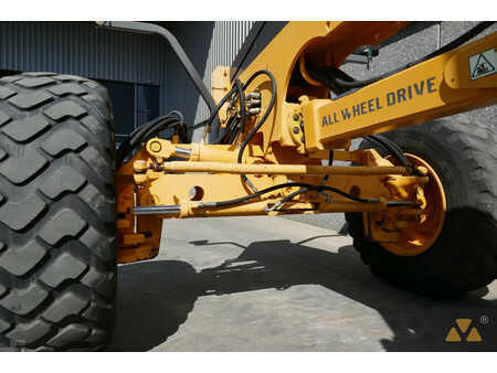 Graders 2013 Volvo G946B AWD (19)