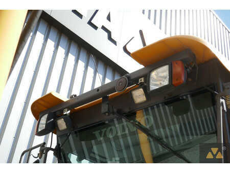 Graders 2013 Volvo G946B AWD (35)