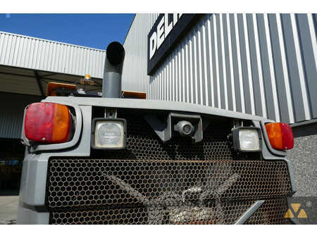 Graders 2013 Volvo G946B AWD (36)