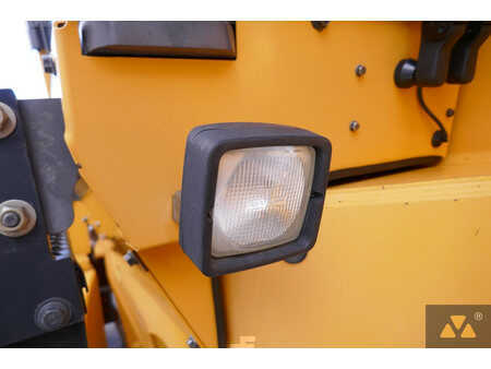 Graders 2013 Volvo G946B AWD (38)