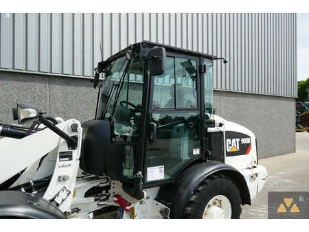 Carregadeira de rodas 2016 Caterpillar 906M (22)