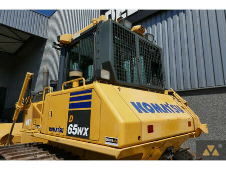Bulldózerek 2013 Komatsu D65WX-17 (35)
