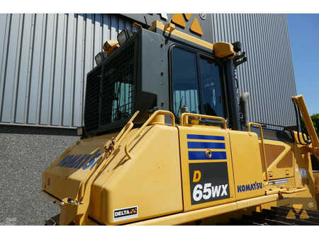 Bulldózerek 2013 Komatsu D65WX-17 (38)