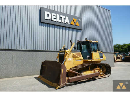 Bulldózerek 2013 Komatsu D65WX-17 (4)