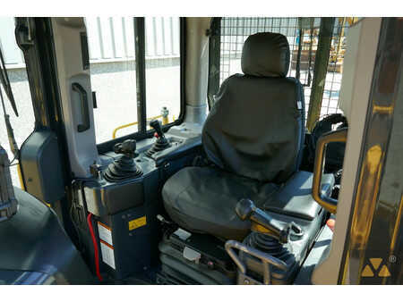 Bulldózerek 2013 Komatsu D65WX-17 (7)