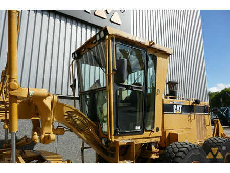 Livellatrici 1996 Caterpillar 140H (19)